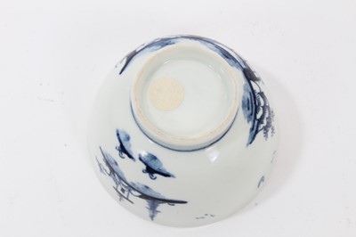 Lot 116 - Lowestoft blue and white tea bowl and saucer, circa 1780