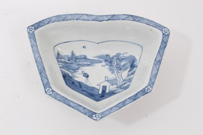 Lot 182 - A Bow heart shaped hors d'ouevre dish, circa 1752