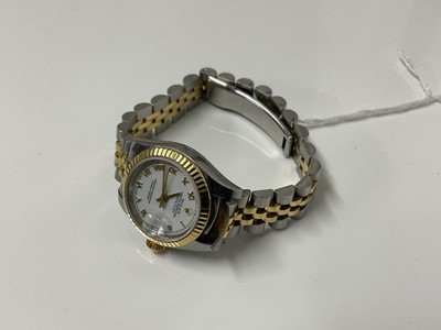Lot 723 - Ladies Rolex Oyster Perpetual DateJust gold and stainless steel wristwatch on bi-metal Jubilee bracelet