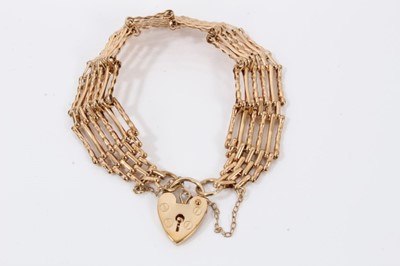 Lot 14 - 9ct gold gate bracelet with padlock clasp