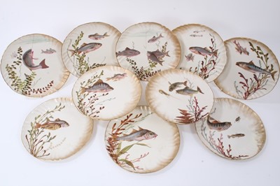 Lot 615 - Doulton fish service, eight plates and two stands