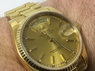 Lot 722 - Rolex gold Oyster Perpetual Day-Date gentlemen's wristwatch