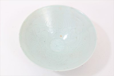 Lot 226 - Chinese Qingbai glazed bowl