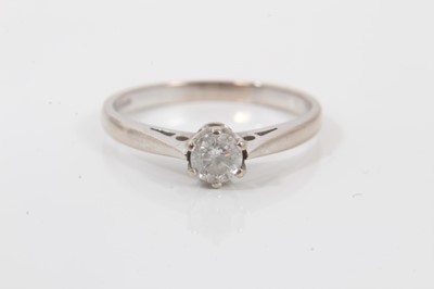 Lot 118 - Diamond single stone ring with a round brilliant cut diamond, weighing approximately 0.25cts, in six claw setting on 18ct white gold shank