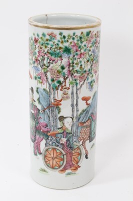 Lot 102 - Chinese cylindrical vase