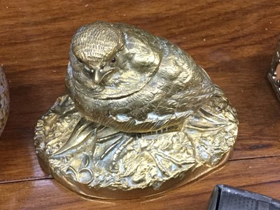 Lot 353 - 19th century novelty inkwell in the form of a bird, together with a snuff box, three ceramic decanter labels and other items