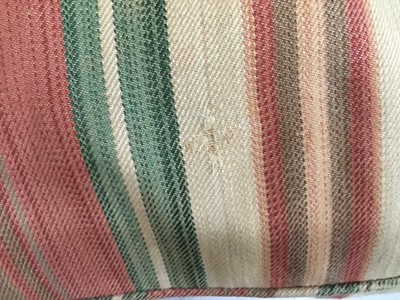 Lot 1456 - Pair of good quality Howard arm chairs