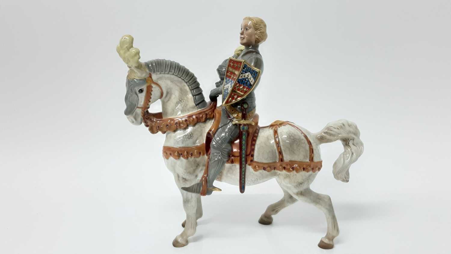 Lot 1 - Beswick Knight in Armour (The Earl of Warwick), model no. 1145, designed by Arthur Gredington, 27.8cm in height
