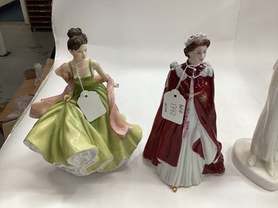 Lot 1342 - Collection of Doulton figures and others and collectors plates (14)