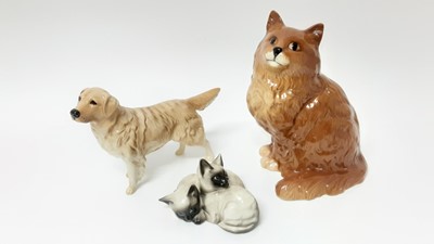 Lot 98 - Selection of Beswick animals including cat, dogs, donkeys, fox, pig etc (13)