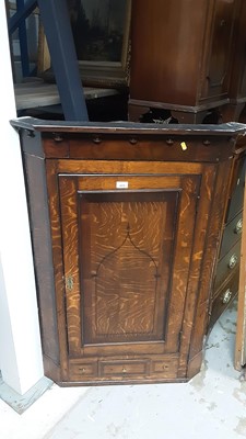 Lot 1079 - Antique corner cupboard