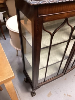 Lot 964 - Early 20th century mahogany bowfront display cabinet