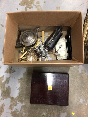 Lot 199 - Cased cutlery and silver plate