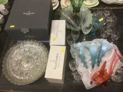 Lot 147 - Cut glass and other glassware