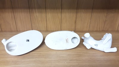 Lot 159 - Selection of Crested China model animals including Tigers, Deer, Hippo, Bears etc, various manufacturers to include Savoy, Carlton and Swan
