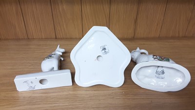 Lot 159 - Selection of Crested China model animals including Tigers, Deer, Hippo, Bears etc, various manufacturers to include Savoy, Carlton and Swan