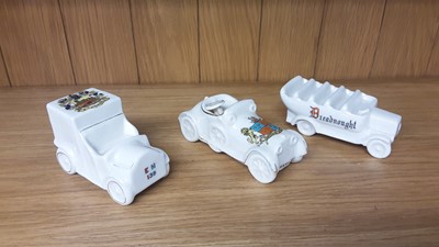 Lot 162 - Selection of Crested China models including Cars, Birds, Figures etc, various manufacturers to include Carlton, Grafton and Florentine