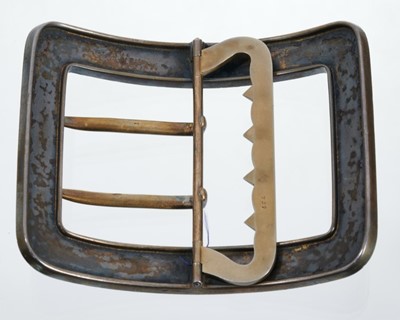 Lot 430 - Cartier enamelled buckle