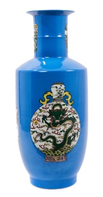 Lot 69 - Chinese Kangxi style porcelain rouleau vase