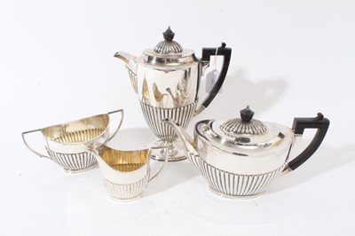 Lot 279 - Tea and Coffee set 4pc. John Round. Sheffield 1897.