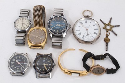 Lot 212 - Group of vintage watches to include a Marine-Star divers'-style wristwatch with 17 jewel self-winding Incabloc movement and day/date function, another vintage diver's style wristwatch, vintage Gira...