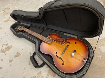 Lot 2394 - Godin 5th Avenue semi acoustic Jazz guitar