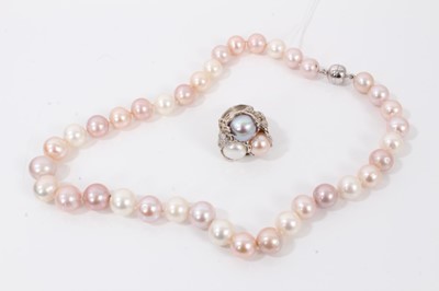 Lot 226 - Three colour fresh water pearl silver mounted ring, together with three colour fresh water pearl single strand necklace with silver magnetic clasp