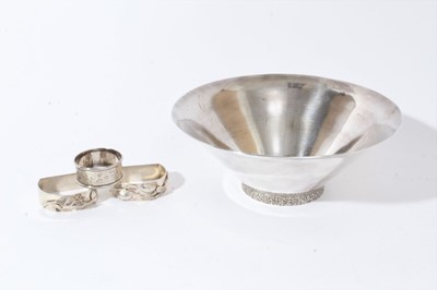 Lot 369 - 1970s Sterling silver bowl, together with a silver napkin ring and a pair of silver plated napkin rings