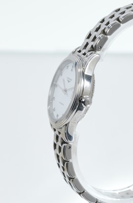Lot 567 - Ladies Longines wristwatch in box with papers