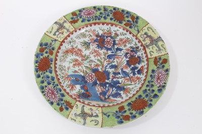 Lot 76 - 18th century Chinese plate