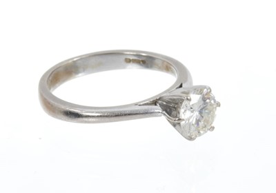 Lot 450 - Diamond single stone ring estimated to weigh approximately 0.90-1.00ct, estimated K/L, VS1/VS2 6.40mm-6.37mm x 3.70mm, thick bruted girdle, 18ct white gold