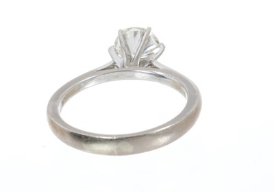 Lot 450 - Diamond single stone ring estimated to weigh approximately 0.90-1.00ct, estimated K/L, VS1/VS2 6.40mm-6.37mm x 3.70mm, thick bruted girdle, 18ct white gold