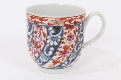 Lot 99 - A Worcester Queen Charlotte pattern coffee cup, circa 1758