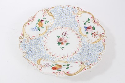 Lot 152 - An H and R Daniel mayblossom moulded low round stand