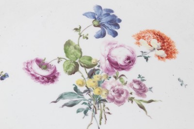 Lot 172 - A Meissen large round charger, circa 1775
