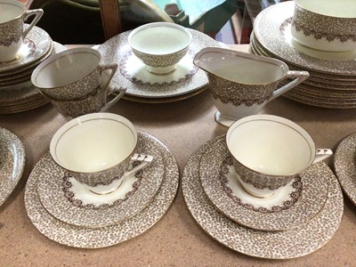 Lot 312 - Royal Doulton Gaythorne teaset