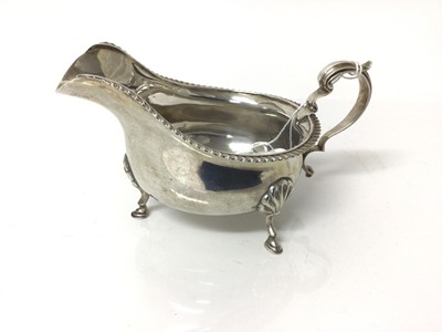 Lot 22 - George V silver sauce boat, Hallmarked London 1932