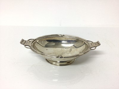Lot 24 - George V Art Deco silver bon bon dish, hallmarked Birmingham 1935.