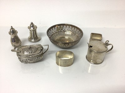 Lot 26 - Group of miscellaneous silver to include two mustard pots, two pepperettes, a bonbon dish and two napkin rings, (various dates and makers)