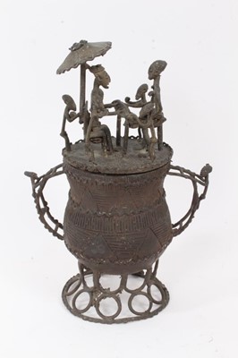Lot 788 - Ashanti bronze dust pot