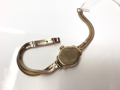 Lot 30 - Ladies 9ct gold Cyma wristwatch