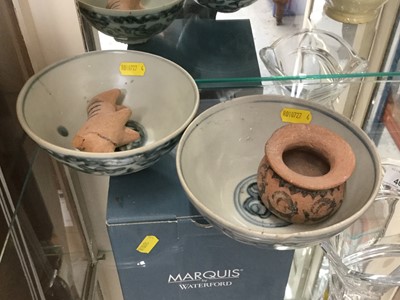 Lot 463 - Two Chinese 'shipwreck' bowls and two Indis Valley ornaments