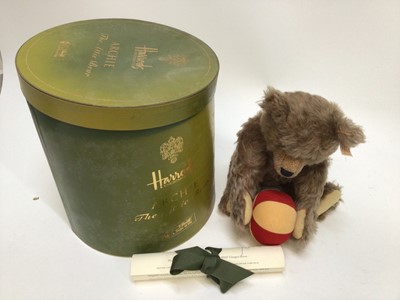 Lot 1816 - Steiff Bears Archie 660832, Edward 660313 and 1999 Blond Bear 670374 with  boxes and certificates.