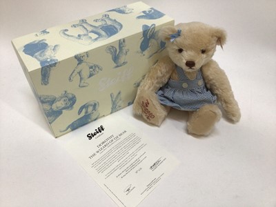 Lot 1822 - Steiff  Bear 2011 Musical Dorothy The Wizard of Oz 681998, boxed with certificate.