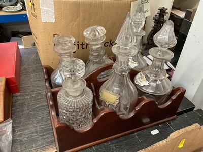 Lot 157 - Georgian style mahogany decanter tray