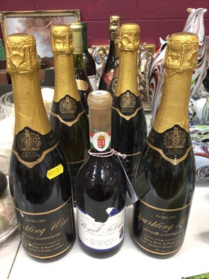 Lot 281 - Nine bottles of wine and sparkling wines