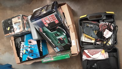 Lot 211 - Collection of power tools