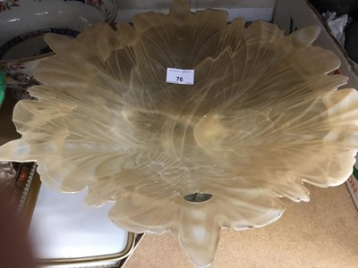 Lot 76 - Murano glass table centre and lot decorated china