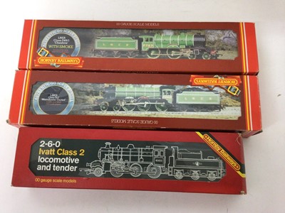 Lot 1858 - Railway Hornby 00 gauge Class B17 locomotive 'Manchester United' R053, Class 49/1 locomotive 'Cheshire' R378, BR locomotive Class 2 R857 all boxed (3)