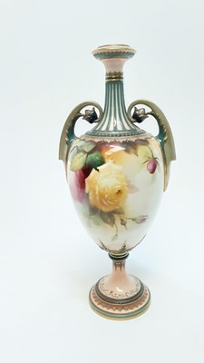 Lot 1281 - Worcester blush vase with rose decoration